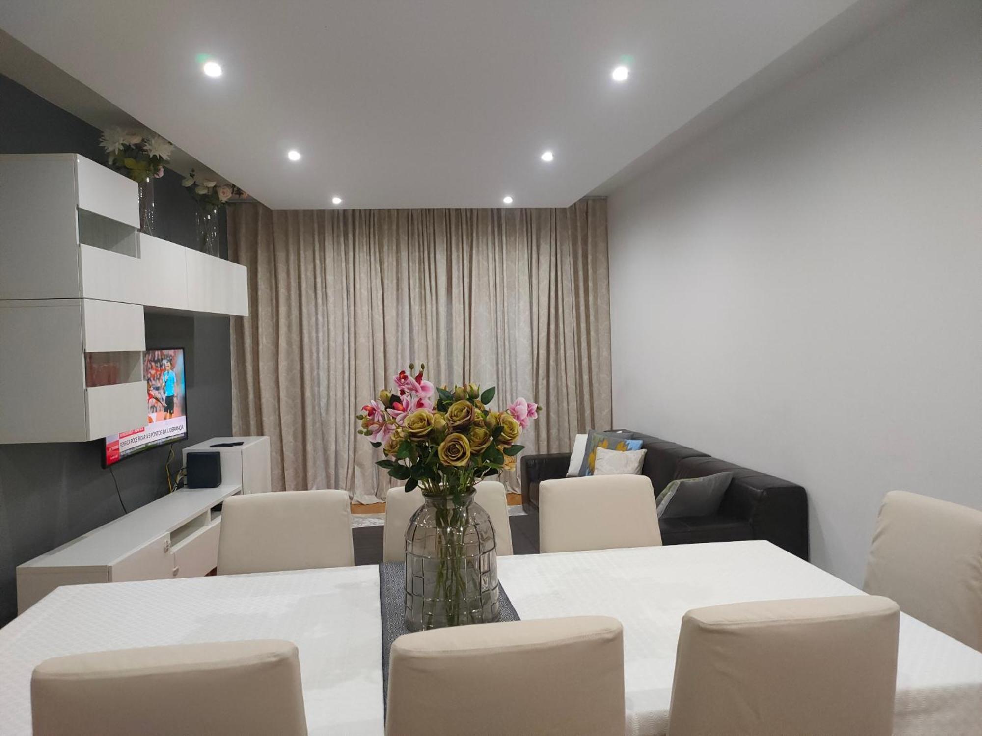 Adalberto Nascimento Luxury Aparta-Hostel At Colinas Do Cruzeiro Odivelas  Zewnętrze zdjęcie
