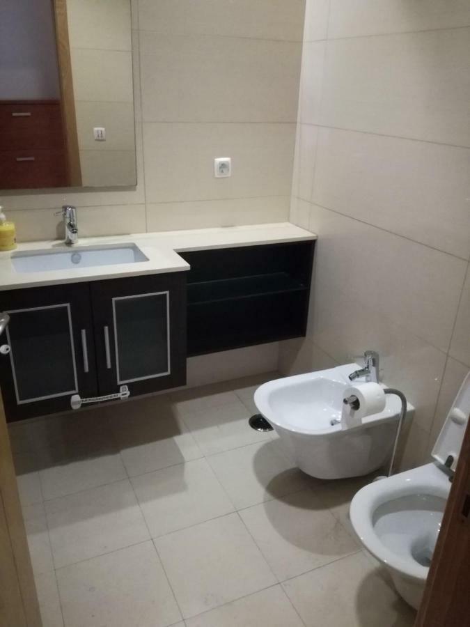Adalberto Nascimento Luxury Aparta-Hostel At Colinas Do Cruzeiro Odivelas  Zewnętrze zdjęcie