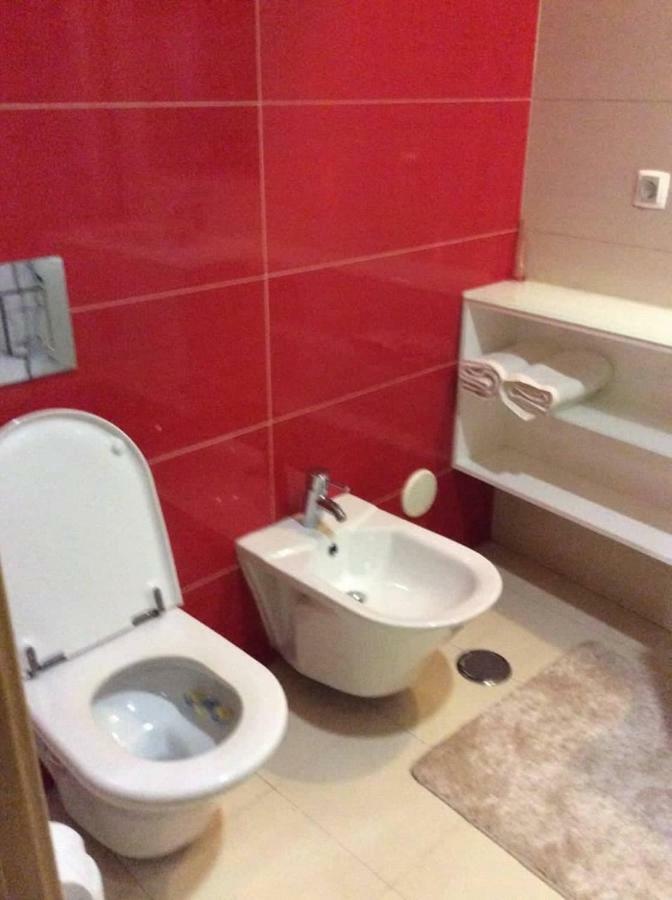 Adalberto Nascimento Luxury Aparta-Hostel At Colinas Do Cruzeiro Odivelas  Zewnętrze zdjęcie